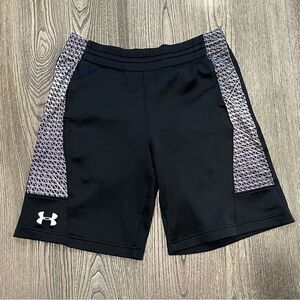 Under Armour Youth Boys Football Shorts Elastic Waistband Pull-On Black Large